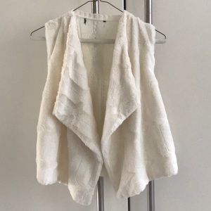 Faux Fur Girls’ Vest